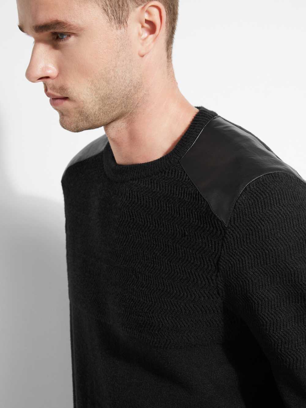 Black Men's Guess Liam Herringbone Contrast Sweaters Australia Sale | 290UDEGQS