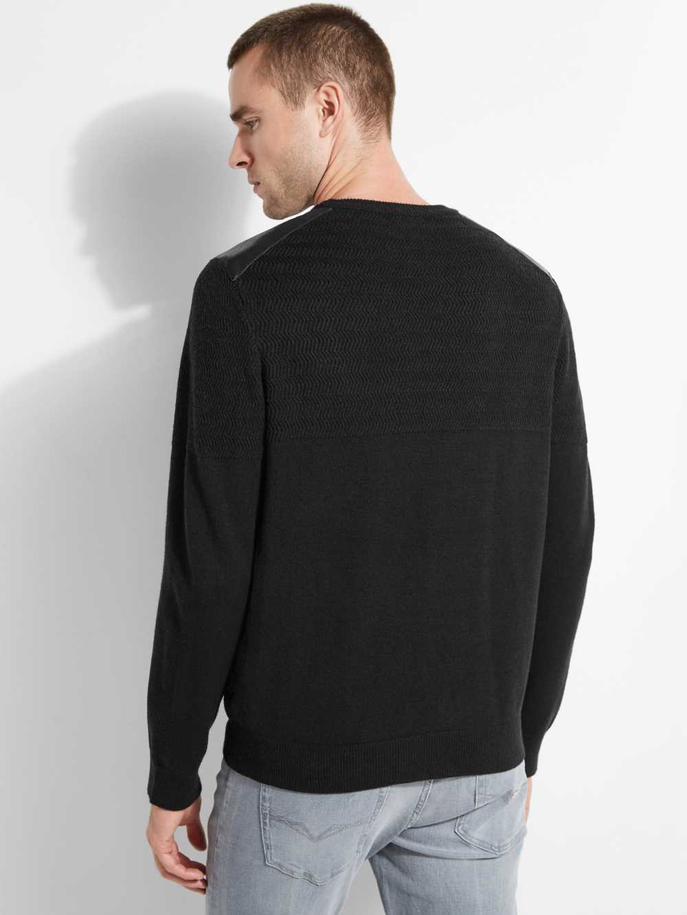 Black Men's Guess Liam Herringbone Contrast Sweaters Australia Sale | 290UDEGQS