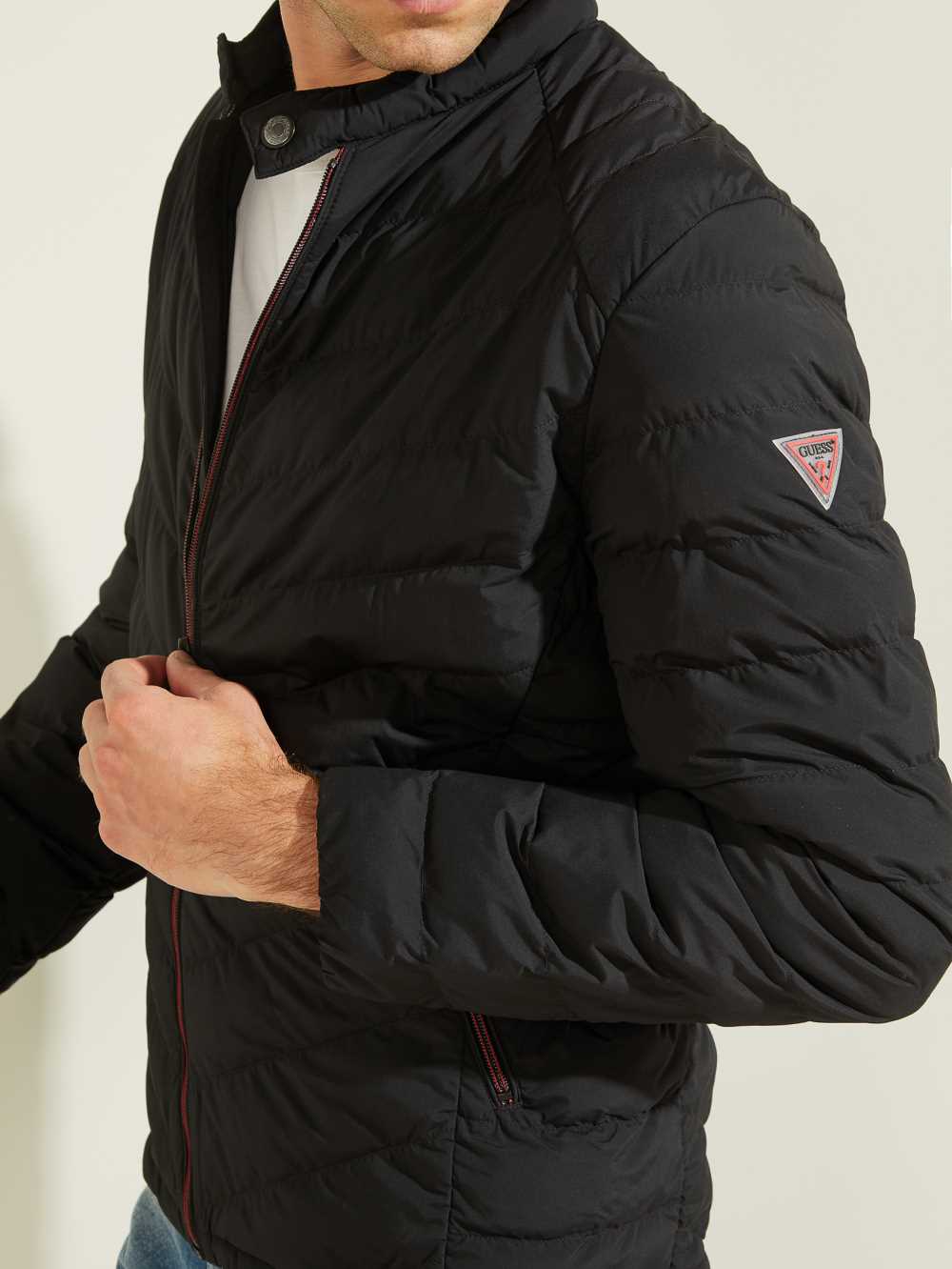 Black Men's Guess Slim Fit Puffer Jackets Australia Sale | 721DXEZGT