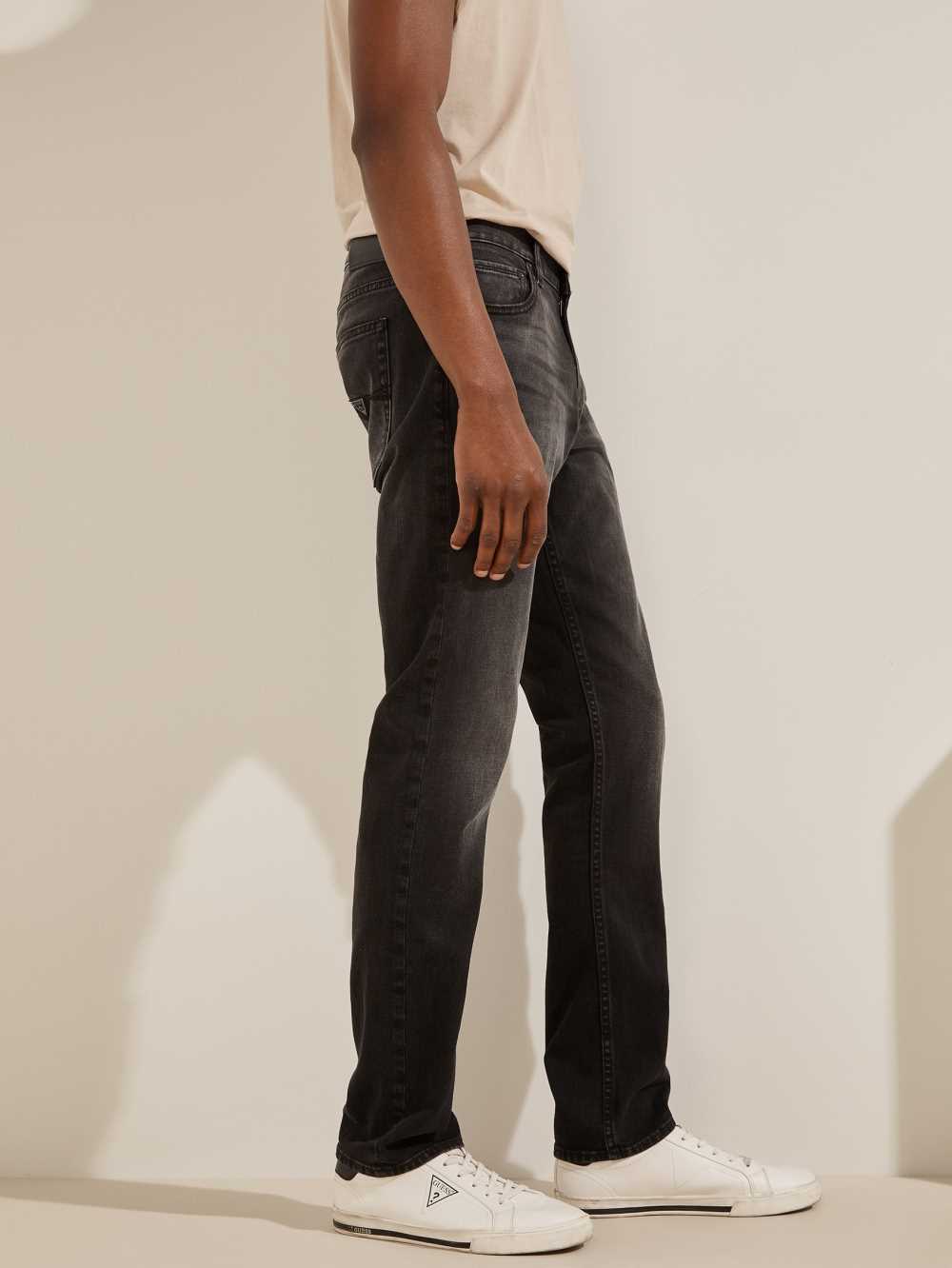 Black Men's Guess Slim Tapered Jeans Australia Sale | 273DXNRBV