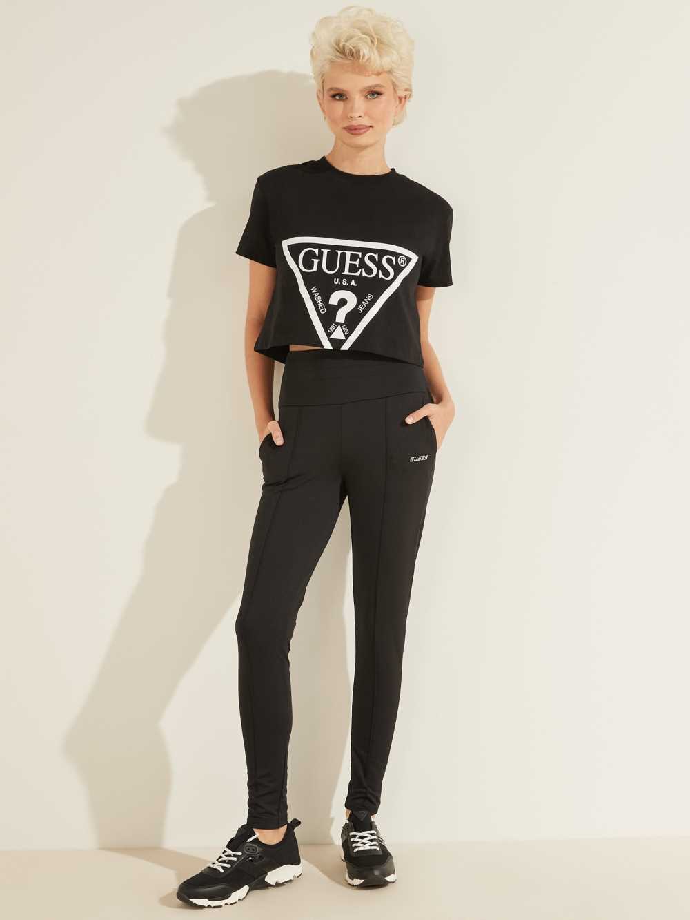 Black Women's Guess Cropped Logo T-shirt Australia Sale | 358EFVMPY