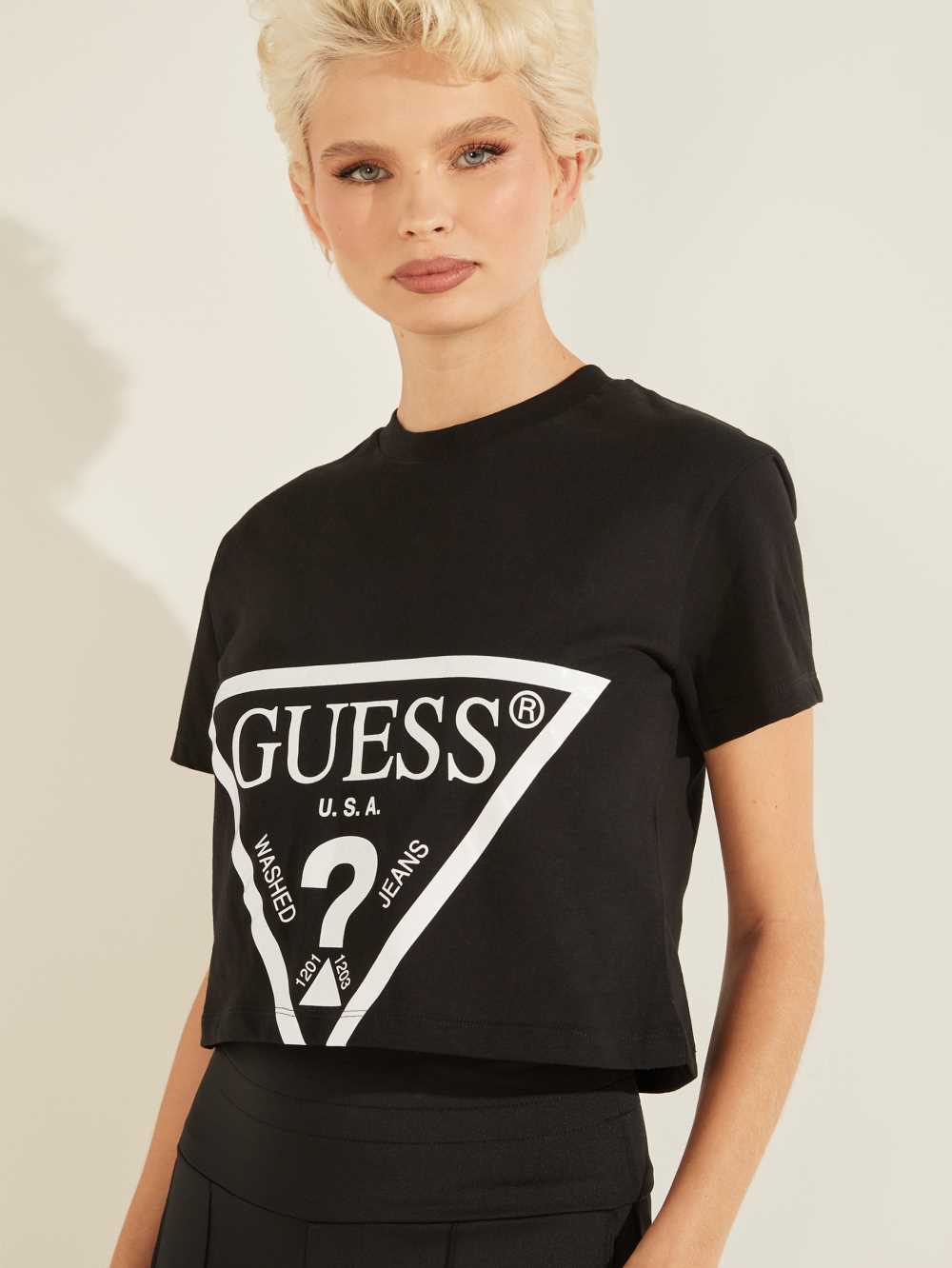 Black Women's Guess Cropped Logo T-shirt Australia Sale | 358EFVMPY