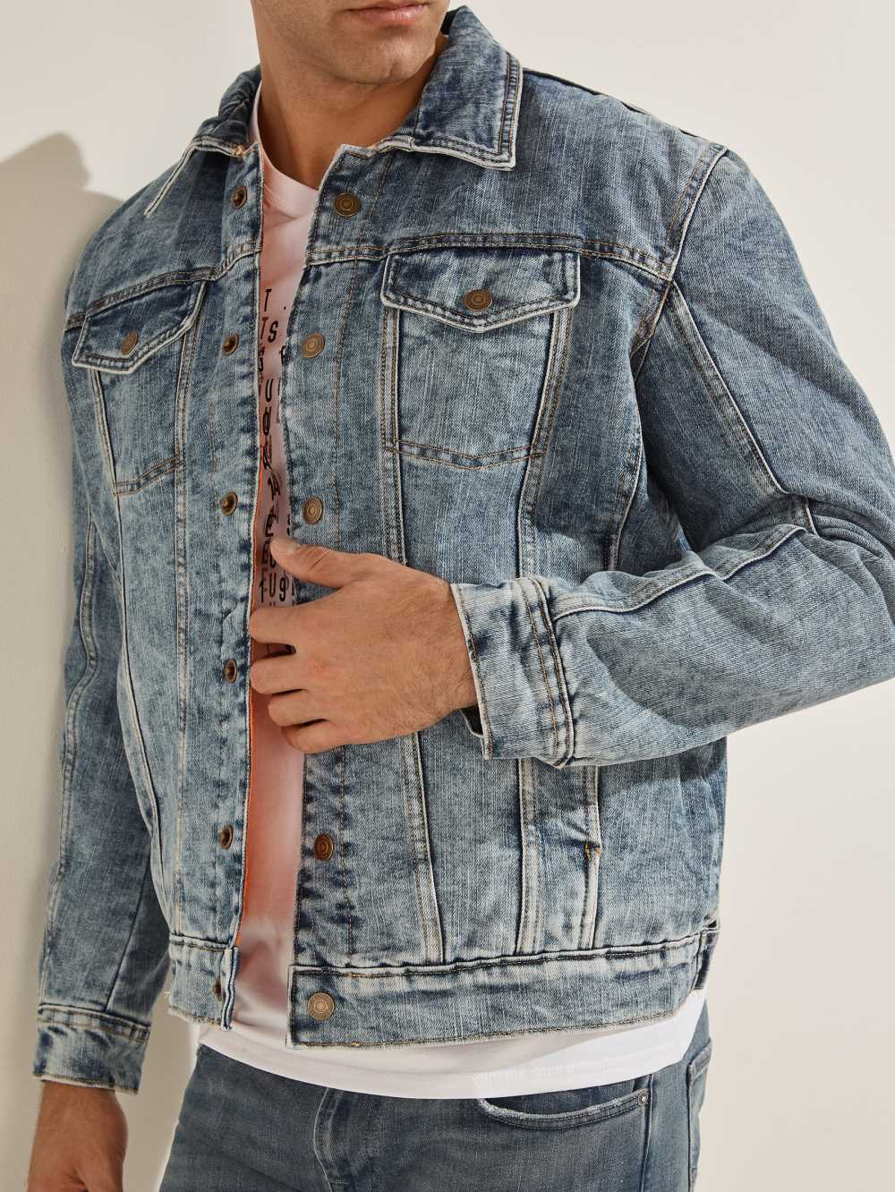 Brown Men's Guess Klay Reversible Denim Jackets Australia Sale | 304BAVTHI