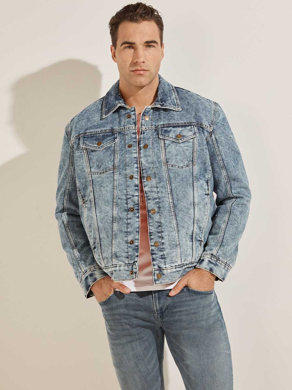 Brown Men\'s Guess Klay Reversible Denim Jackets Australia Sale | 304BAVTHI