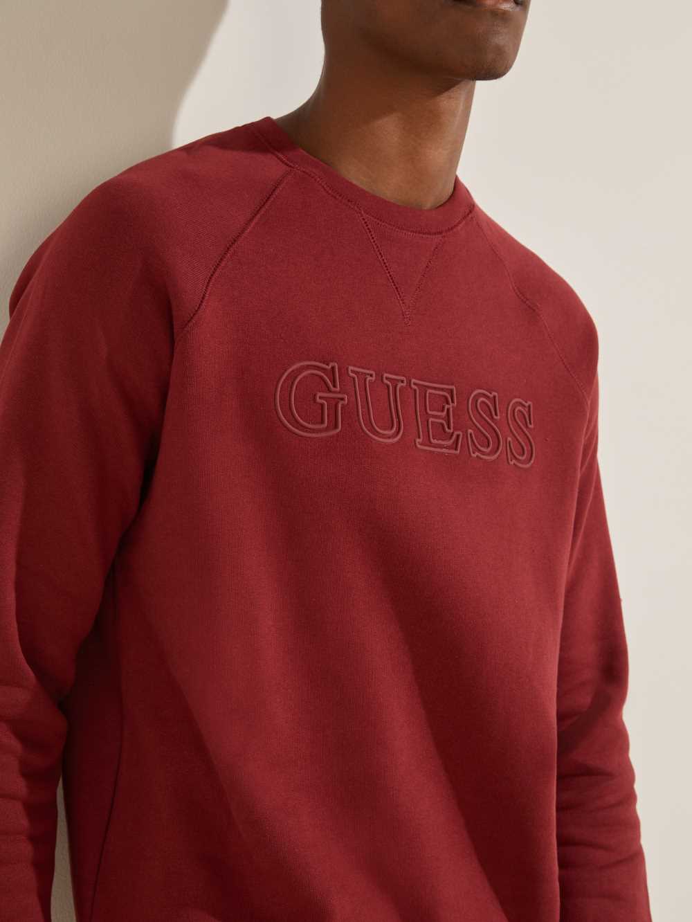 Burgundy Men's Guess Aldwin Crewneck Sweatshirt Australia Sale | 109LUNPHK