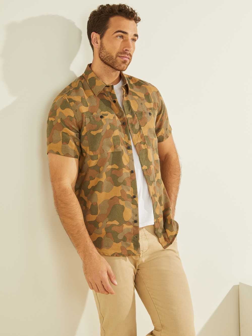 Camo Men\'s Guess Crafted Camo Shirts Australia Sale | 798YLJUCD