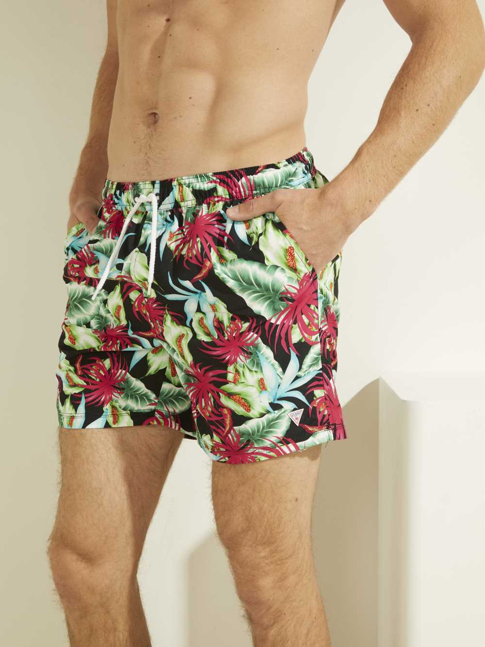 Grey Black Flower Men\'s Guess Tropical Swim Trunks Swimwear Australia Sale | 491ETDOMB