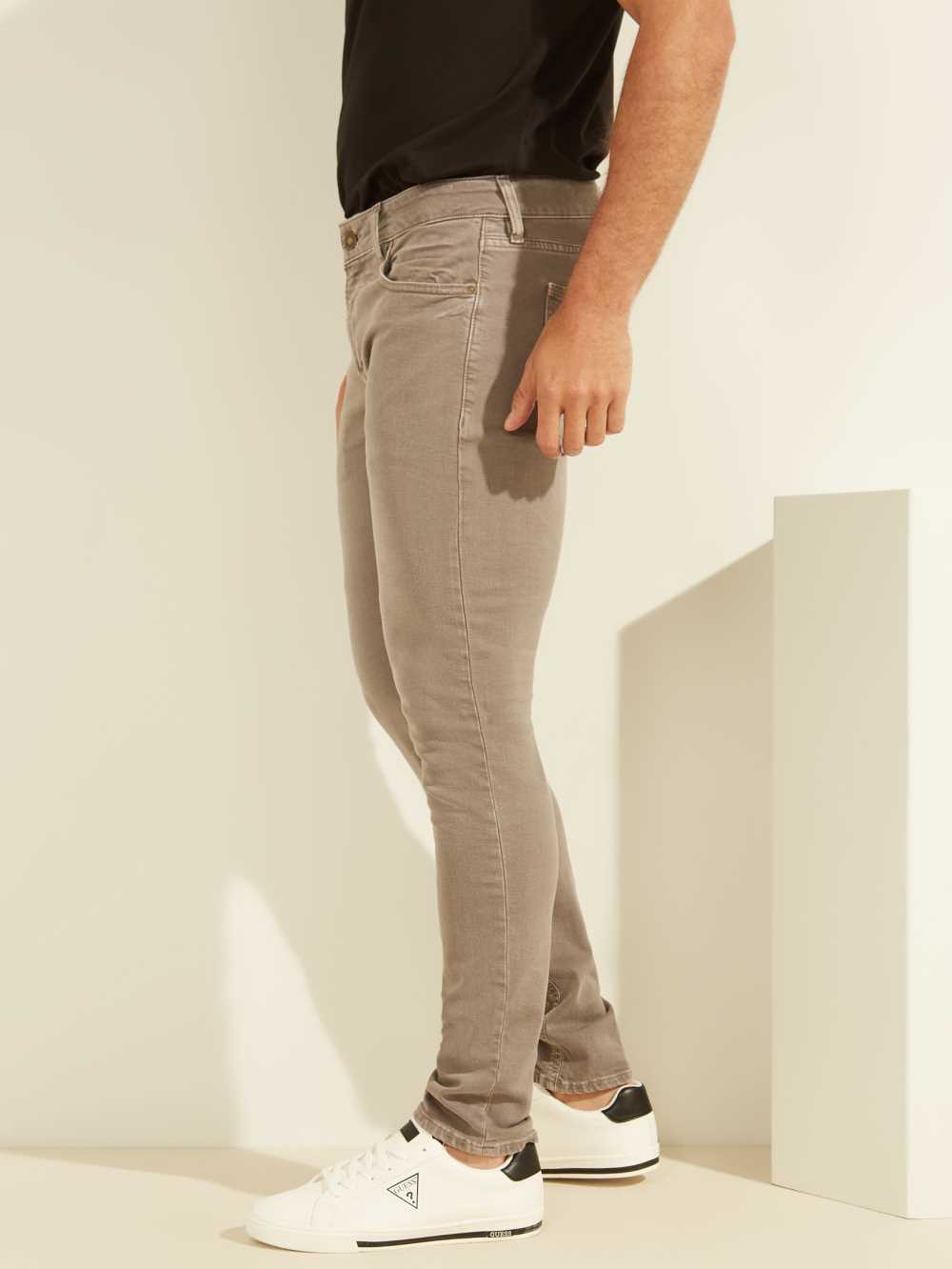 Khaki Men's Guess Dyed Skinny Jeans Australia Sale | 208ZCBHAY