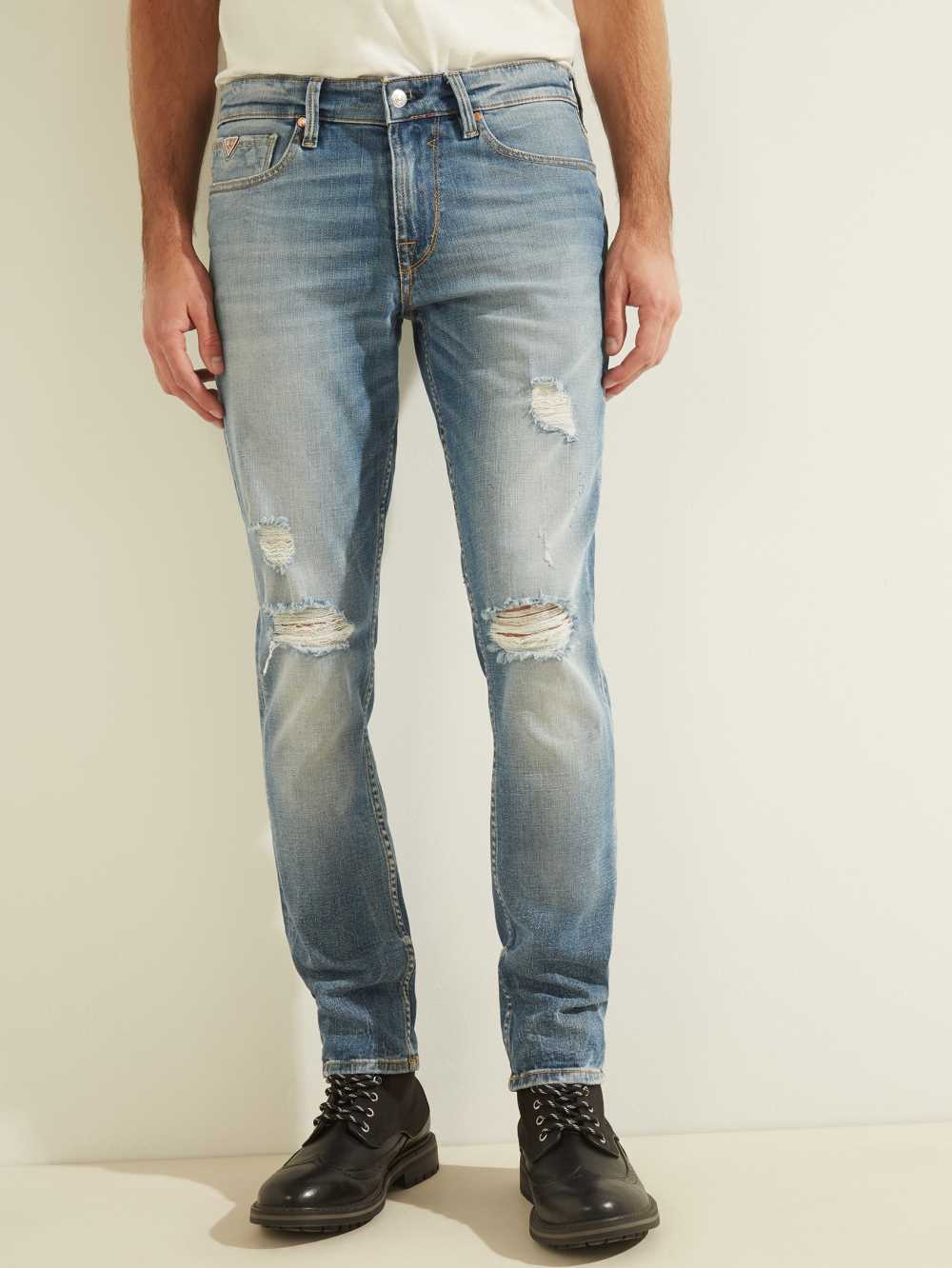 Light Wash Men\'s Guess Distressed Slim Tapered Jeans Australia Sale | 847TDRSHB