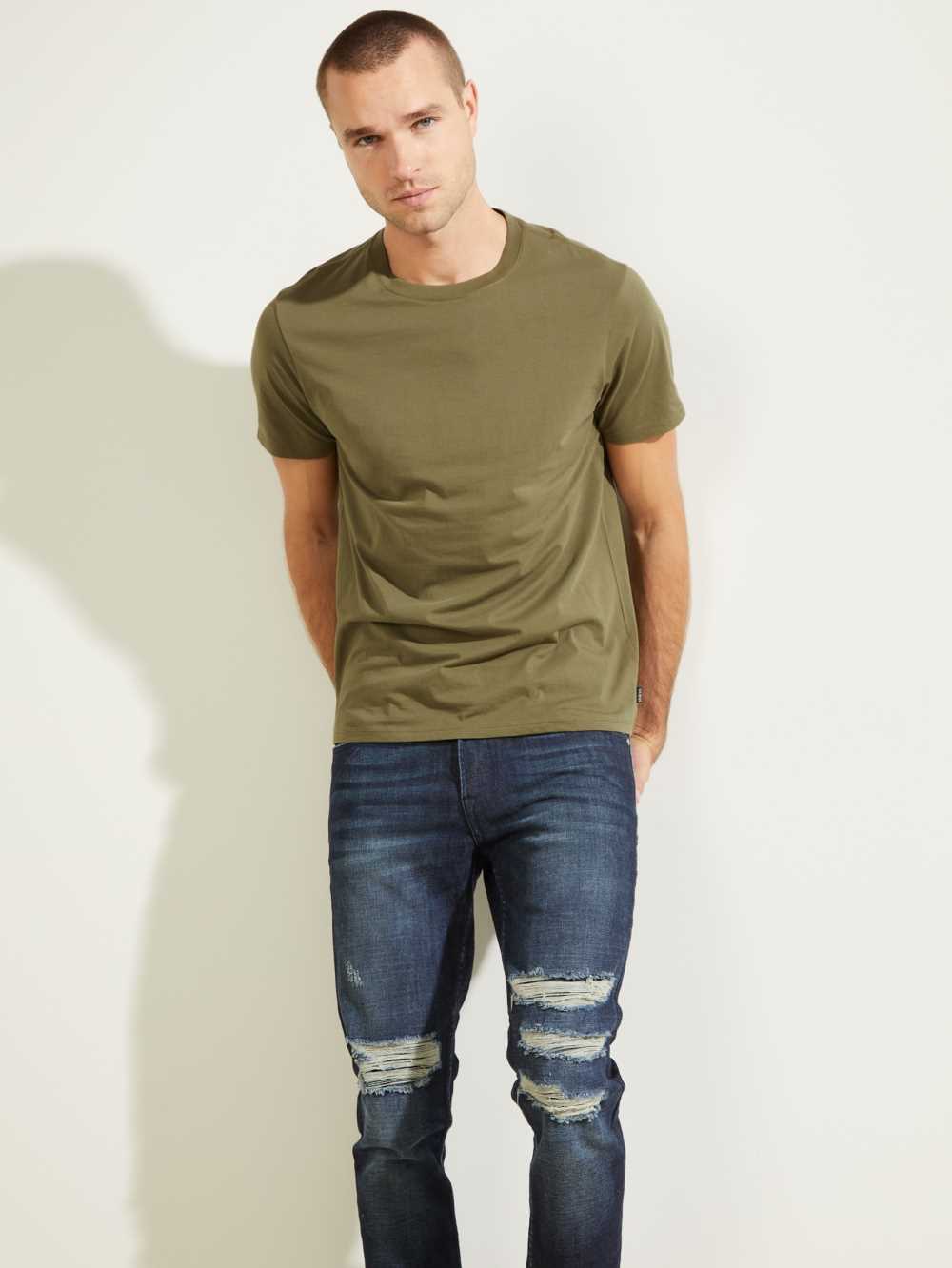 Olive Men\'s Guess Classic Pima Crew T-shirt Australia Sale | 687QZVTGW