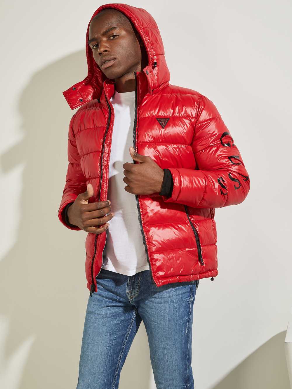 Red Men's Guess Anthony Logo Puffer Jackets Australia Sale | 871TRVAWH