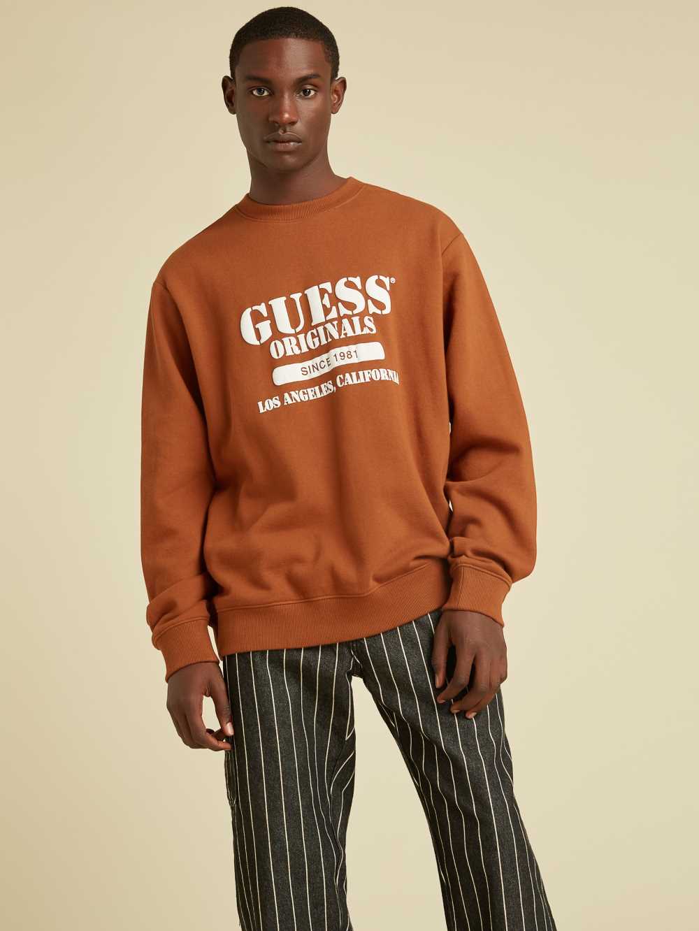 Red Men\'s Guess Originals Logo Crewneck Sweatshirt Australia Sale | 476CGBHAS