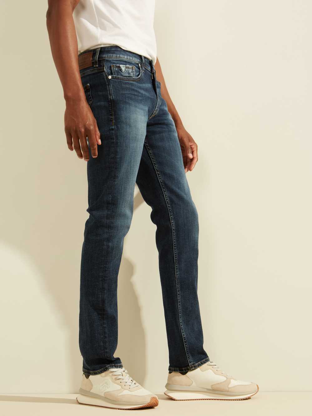 Wash Men's Guess Faded Skinny Jeans Australia Sale | 863CSIKAF