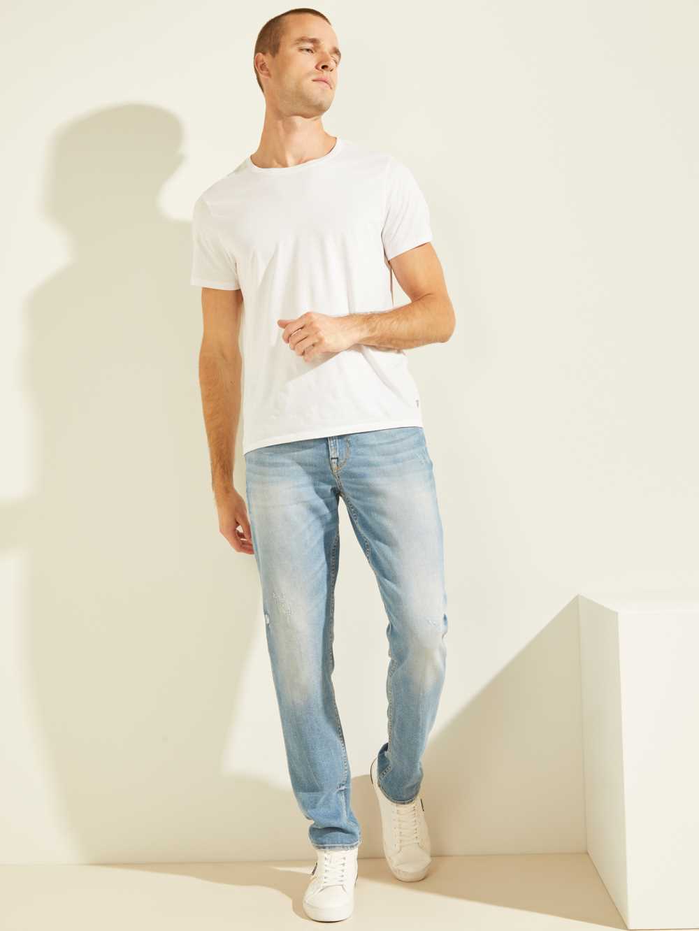 Wash Men's Guess Faded Slim Tapered Jeans Australia Sale | 916TJNEKZ