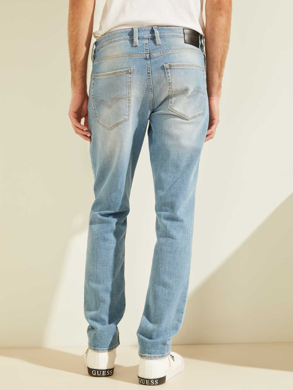 Wash Men's Guess Faded Slim Tapered Jeans Australia Sale | 916TJNEKZ