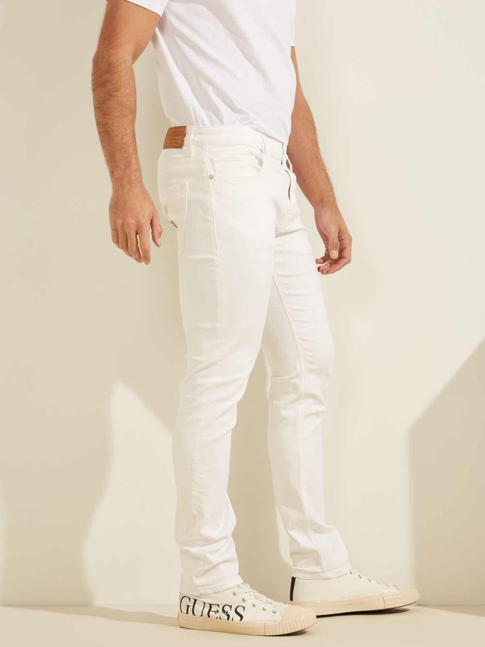 White Men's Guess Classic Solid Skinny Jeans Australia Sale | 186XBZTQV