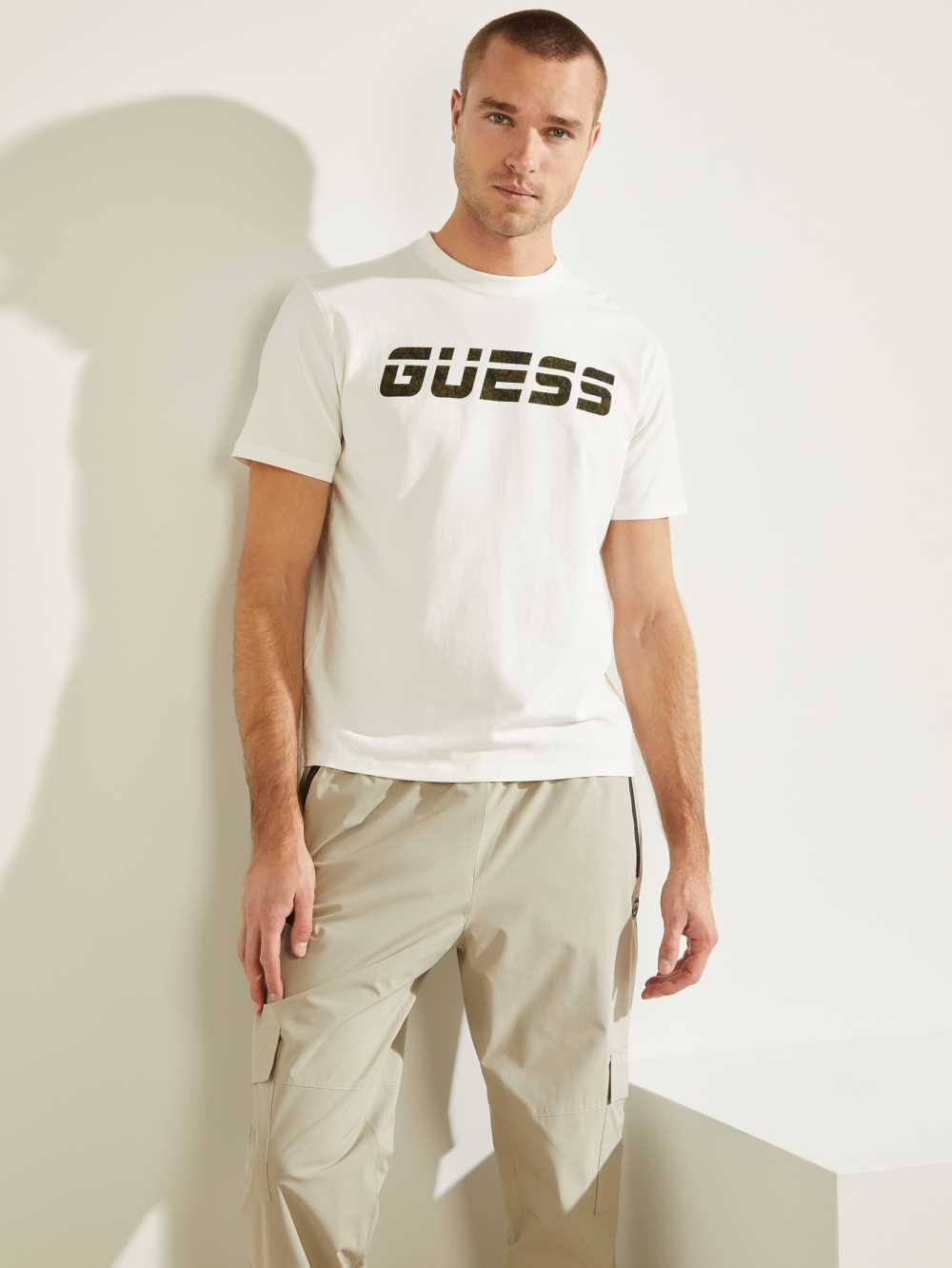 White Men\'s Guess Eco Jake T-shirt Australia Sale | 305XKPUJV