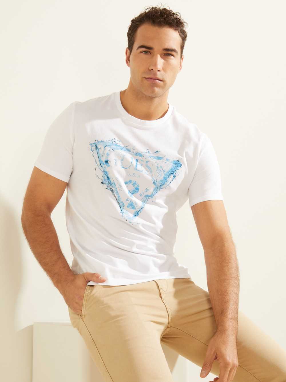 White Men\'s Guess Splash T-shirt Australia Sale | 417NCYULF